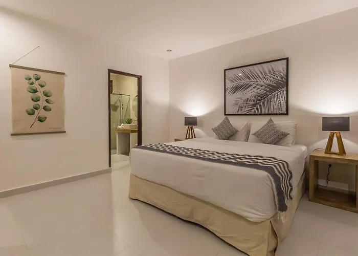 4 Bedrooms, Private Pool, 700m *